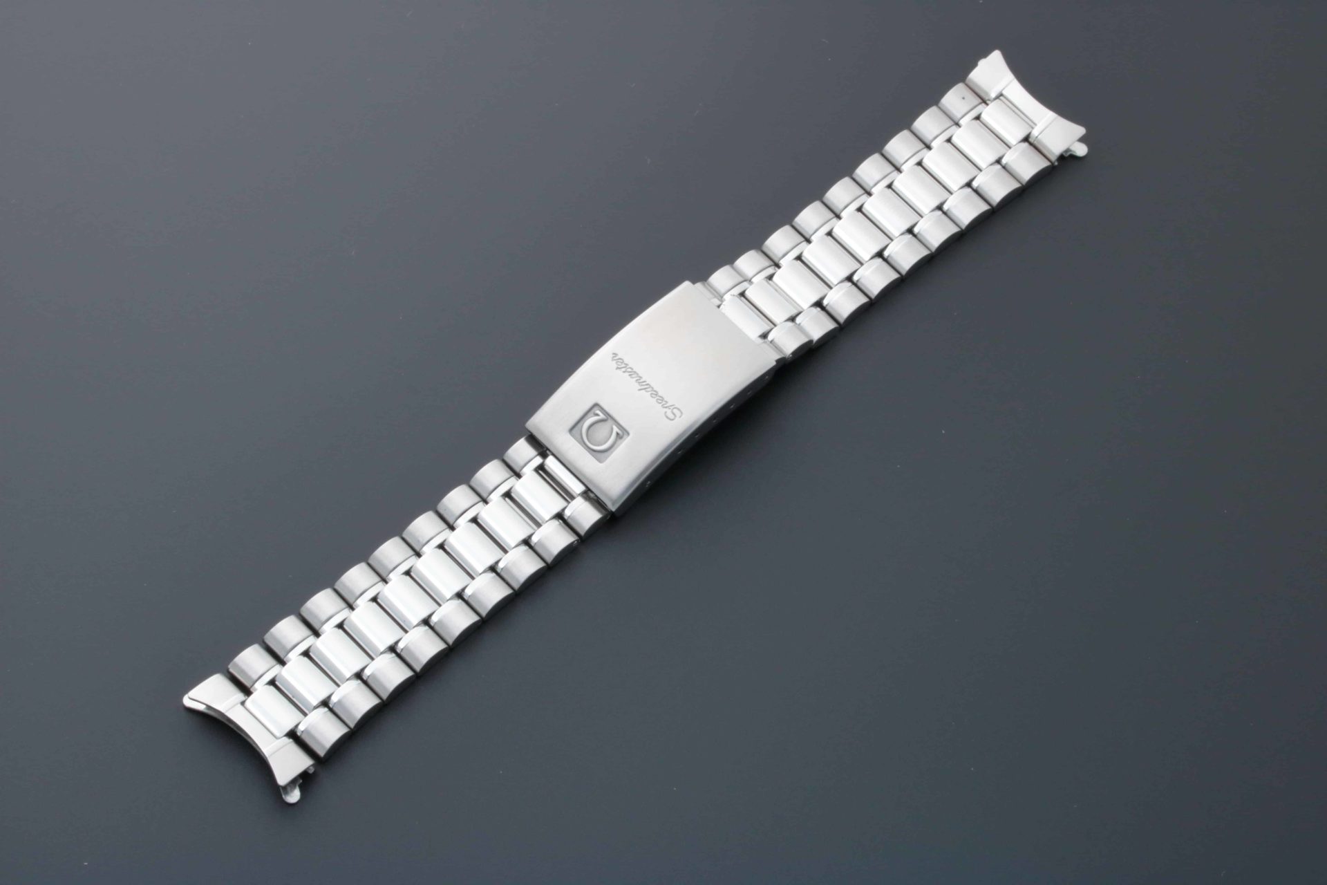Omega Speedmaster Watch Bracelet 18MM 1469 811 Hollow Endpieces - Rare Watch Parts